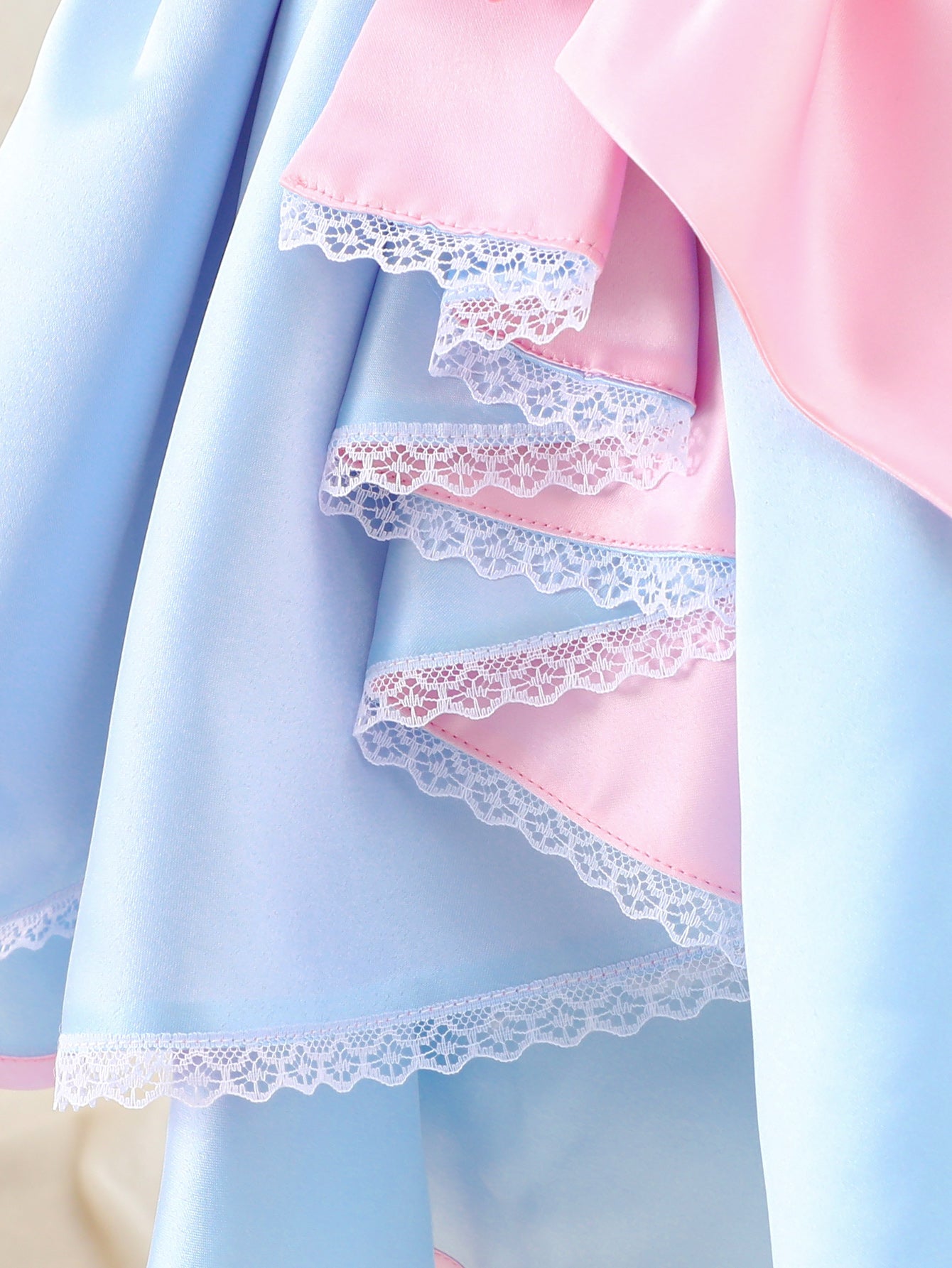 Girl's Sweet Macaron Color Blocking, Baby Blue & Light Pink With Big Bow Ruffled Skirt & Lace & Detachable Bow At Back