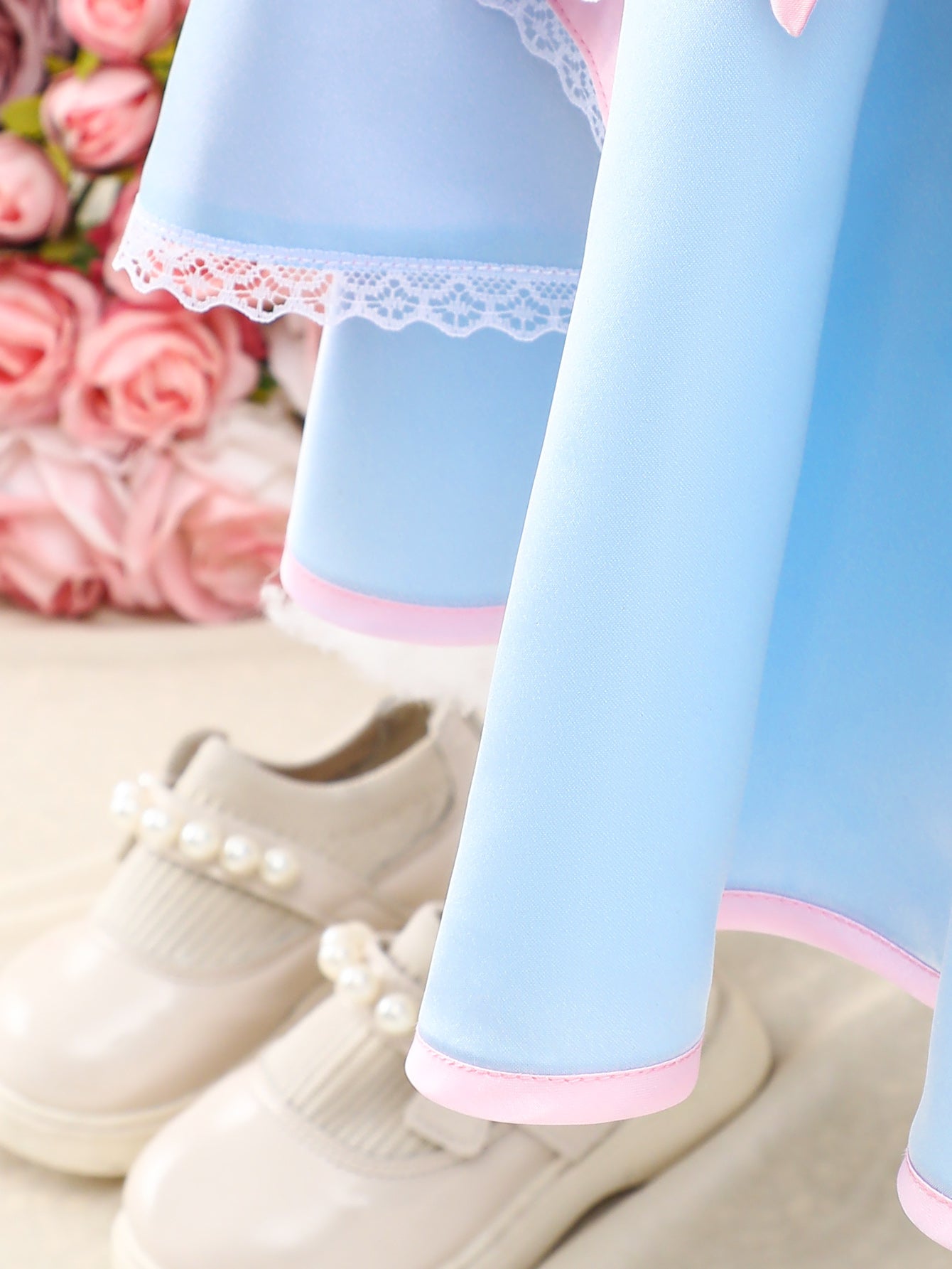 Girl's Sweet Macaron Color Blocking, Baby Blue & Light Pink With Big Bow Ruffled Skirt & Lace & Detachable Bow At Back